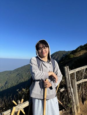 ครูภาษาจีน_ฉิ่ง